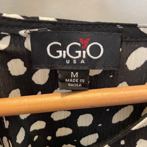 GiGiO Black & White Polka Dot Dress with Batwing Sleeves, Size M, NWOT - Picture 3 of 10